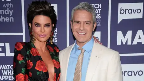 Lisa Rinna Apologizes After Andy Cohen Confronts Her For "Mouthing Off" Over Titanic Comparison