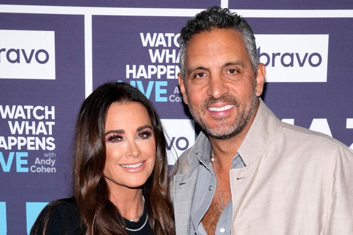 RHOBH’s Mauricio Umansky Says He Still Loves Kyle Richards Amid Separation 7 RHOBH's Kyle Richards and Mauricio Umansky