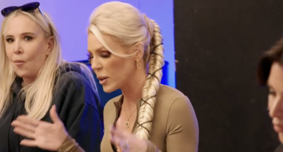 Gretchen Rossi Slams Fake Homophobic Post Allegations: “I Firmly Stand Against Any Form of Hatred” 6 Gretchen Rossi Slams “Fake” Homophobic Post Allegations: “I Firmly Stand Against Any Form of Hatred”