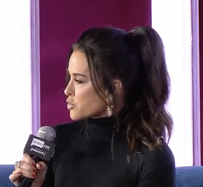 Kyle Richards Breaks Her Silence After Housewives Say She Snubbed Them at BravoCon 6 Kyle Richards Breaks Her Silence After Housewives Say She Snubbed Them at BravoCon