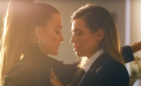 Kyle Richards Says Her “Mind Has Opened Up,” And She Isn’t Interested In Labels 7 Kyle Richards and Morgan Wade’s Paris Getaway Sparks Relationship Rumors