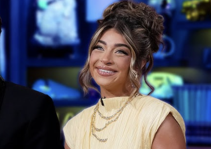 Gia Giudice Signs With Powerhouse CAA — Joining the Same Agency as Beyoncé, Zendaya, and Jennifer Aniston 6 Gia Giudice Shares Where She Stands with Riley Burruss and Charlie Zakkour After Next Gen NYC