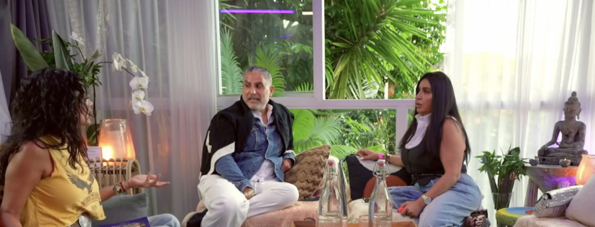 EXCLUSIVE: Golnesa GG Gharachedaghi Calls Out MJ for “Forcing” Toxic Sister Showdown on The Valley: Persian Style 9 GG Golnesa Gharachedaghi Calls Out MJ for “Forcing” Toxic Sister Showdown on The Valley: Persian Style