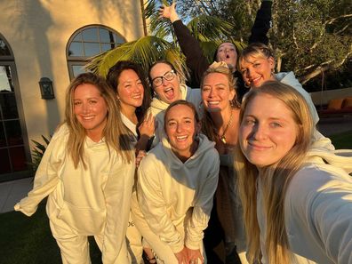 Ashley Tisdale, Hillary Duff, Meghan Trainor in mum group