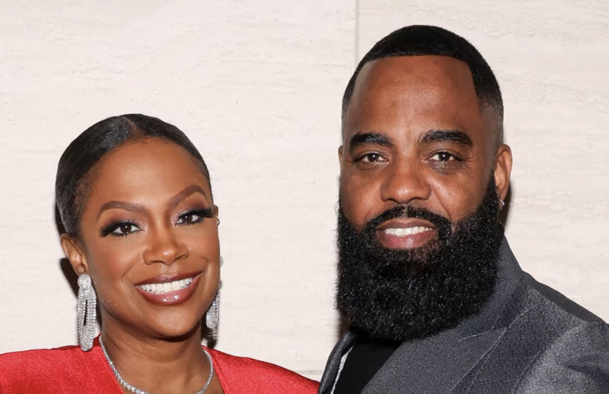 Kandi Burruss Accuses Todd Tucker of Living Rent-Free in Her Guest House Amid Divorce Battle; Says He Hasn't Paid A Single Expense 7 Kandi Burruss and Todd Tucker Reunite for Blaze’s Birthday Days After Split Announcement