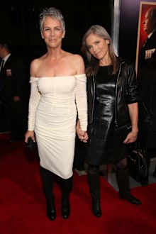 : Actress Jamie Lee Curtis (L) and sister Kelly Lee Curtis arrive at the premiere of Fox Searchlight Pictures' "Hitchcock" at the Academy of Motion Picture Arts and Sciences Samuel Goldwyn Theater on November 20, 2012 in Beverly Hills, California. (Photo by Frazer Harrison/Getty Images)
